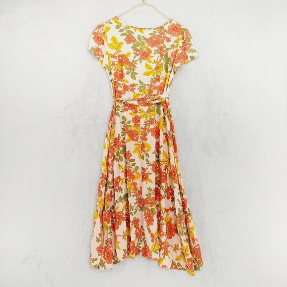 Old Navy and Shein Floral Print Summer Midi Dresses - Bundle of Two P1095 - Picture 5 of 15